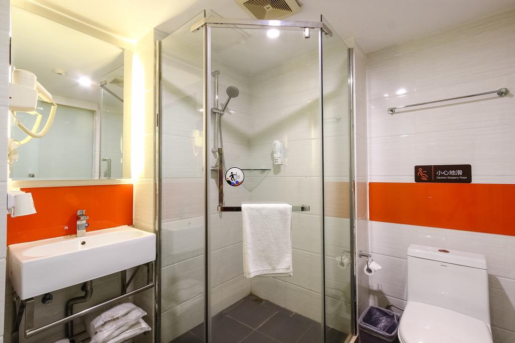 7Days Premium Guangzhou Tianhe Shipaiqiao Hotel Buitenkant foto